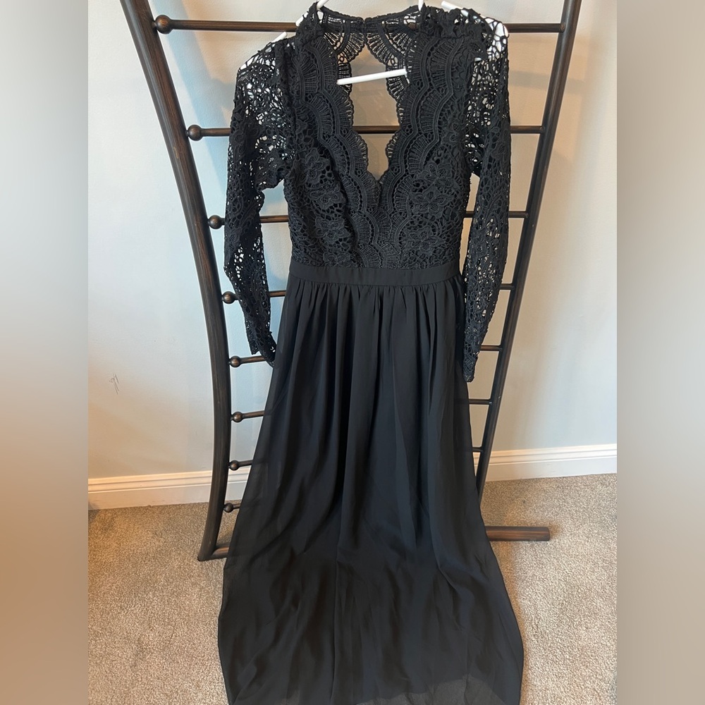 Lulus formal dress.  Black. Worn once. Size medium.